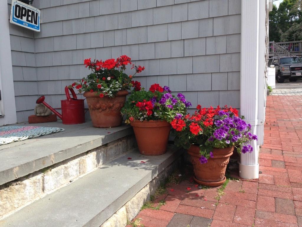 Revere Guest House Provincetown Exterior photo