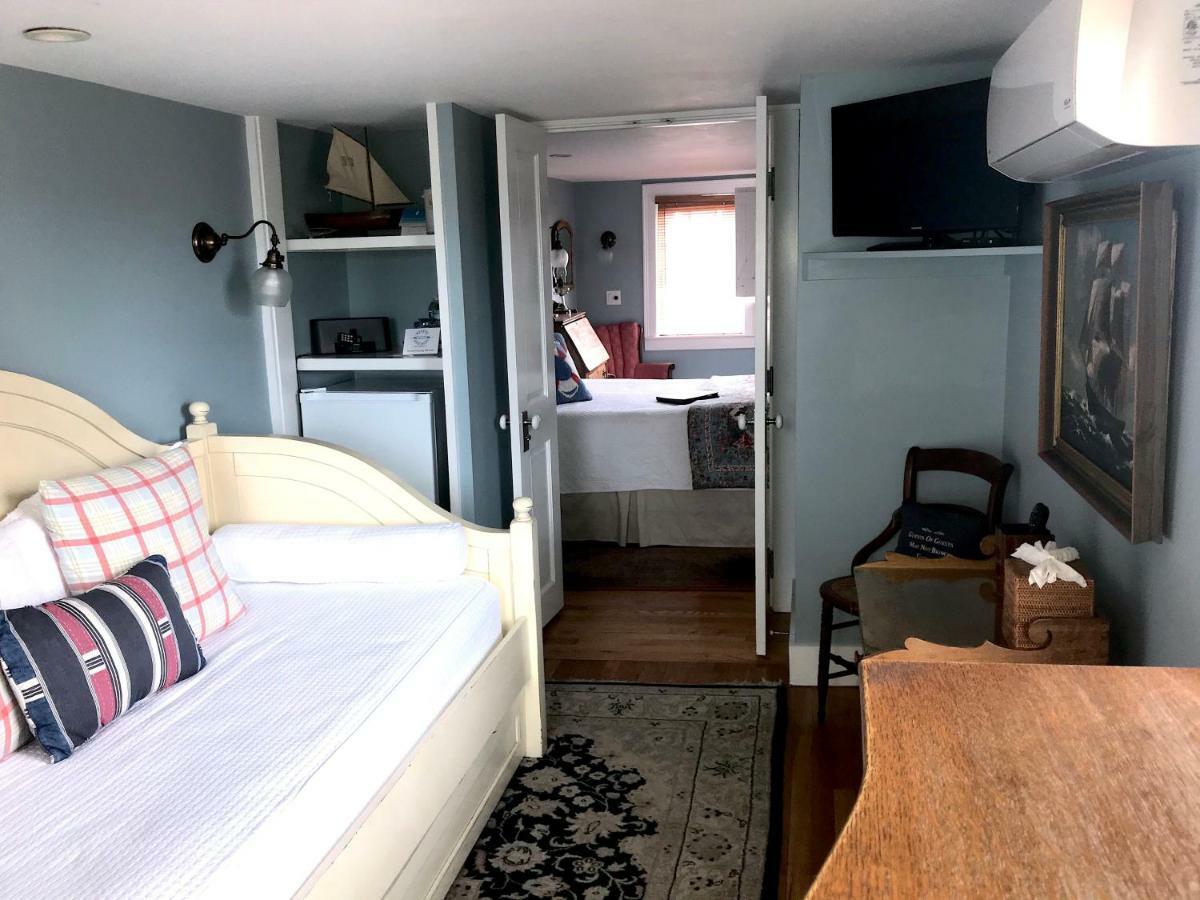 Revere Guest House Provincetown Exterior photo